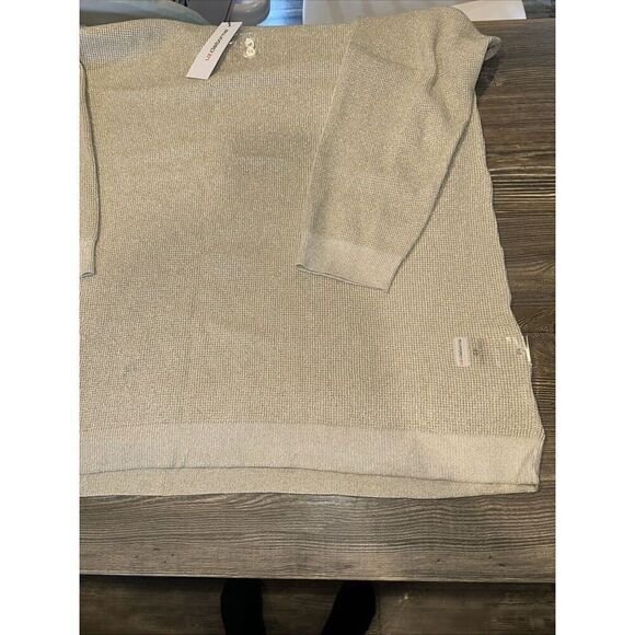 Liz Claiborne Gold Metallic Crema Sweater. Size XXL. Shimmering Gold. NWT. 11 - Picture 5 of 11